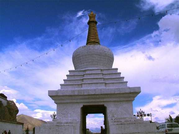 佛塔